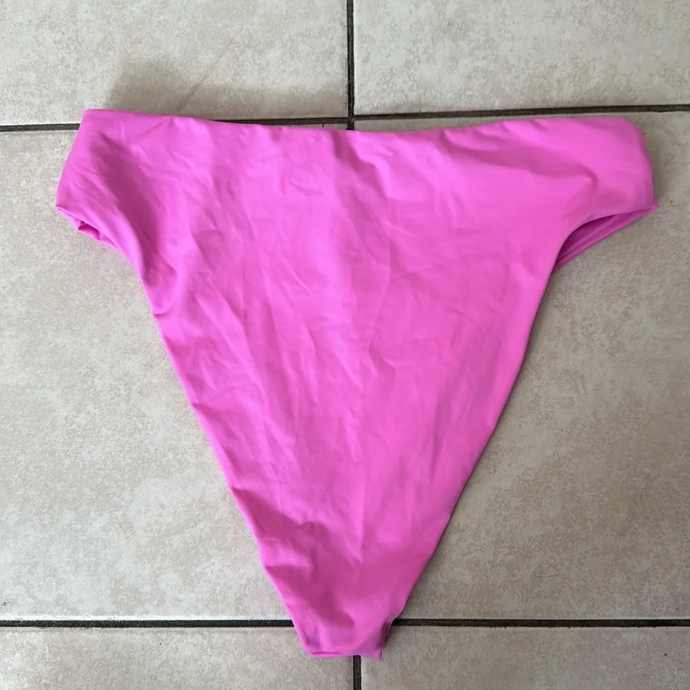 Skims signature swim‎ mid waist bottom Neon Orchid NWT size M